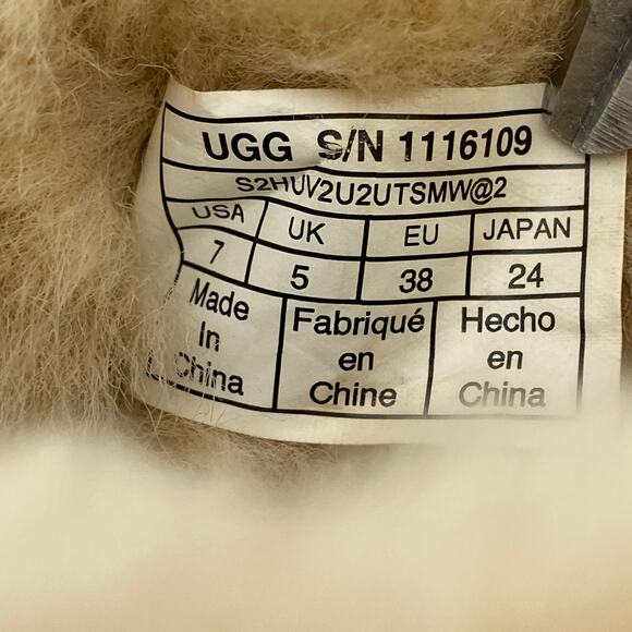 UGG Classic Ultra Mini Chestnut Boots Size 7 - Picture 12 of 14